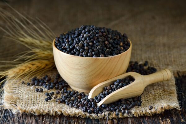 Black Pepper and its Benefits for Middle-Aged Men’s Health