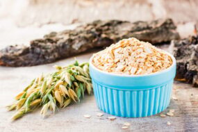 Oats and Men’s Health: Nutritional Benefits, Prostate Protection, and Urinary Health